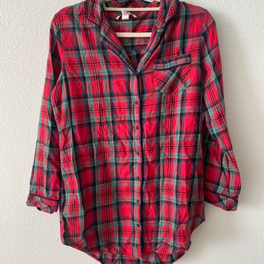 Victoria's Secret Plaid Long Sleeve Button Up Top Women's S Sleepwear Festive